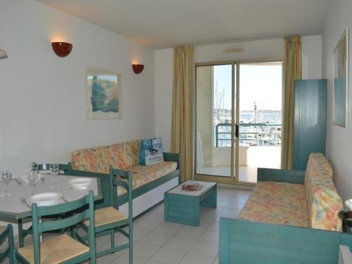 Frejus: Appt 2P, 5 Pers, Piscine, Plage A 150M, Parking, Animaux Ok - Fr-1-226A-357 Bagian luar foto