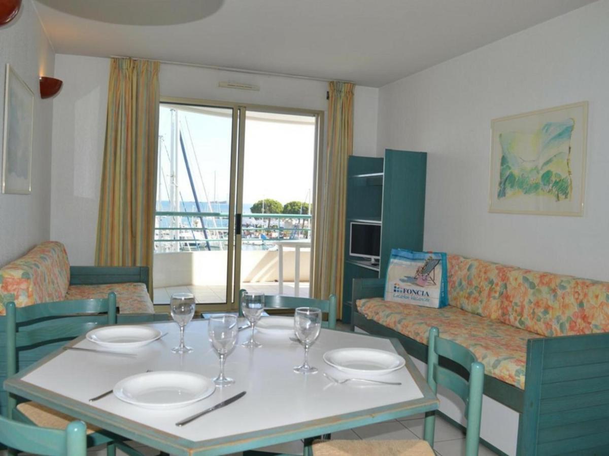 Frejus: Appt 2P, 5 Pers, Piscine, Plage A 150M, Parking, Animaux Ok - Fr-1-226A-357 Bagian luar foto