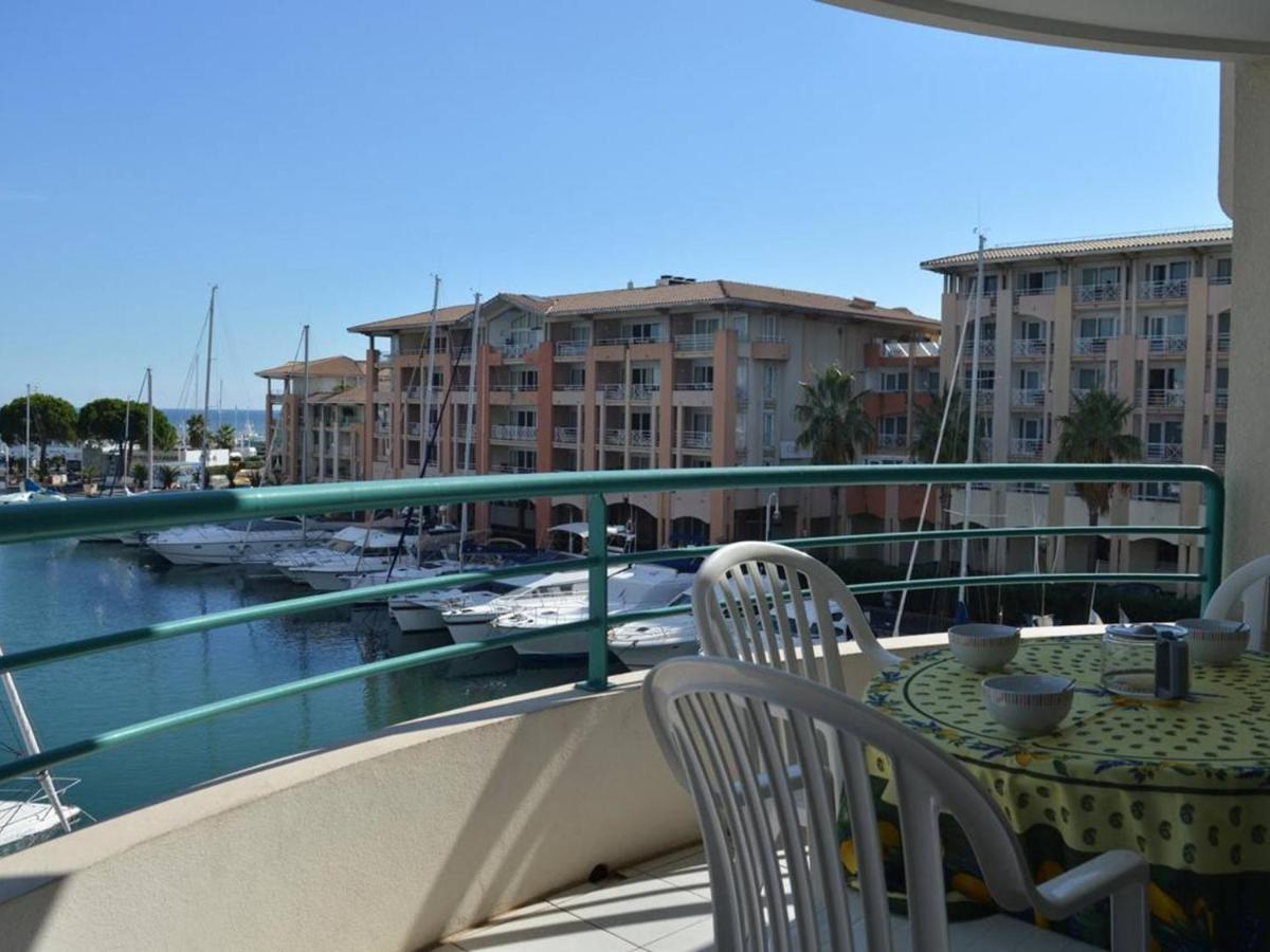 Frejus: Appt 2P, 5 Pers, Piscine, Plage A 150M, Parking, Animaux Ok - Fr-1-226A-357 Bagian luar foto